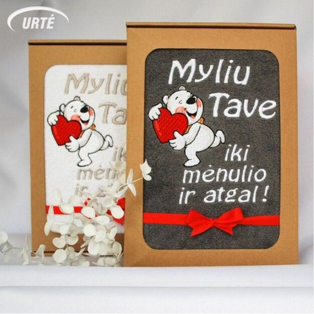 Siuvinėtas rankšluostis "Mylimas meškiukas"