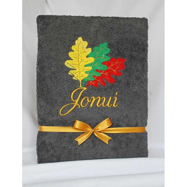 Siuvinėtas rankšluostis "Joninių ąžuolas"