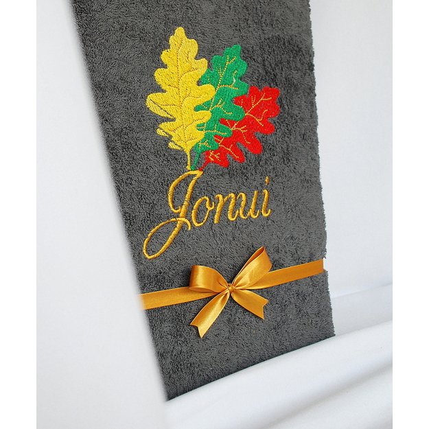Siuvinėtas rankšluostis "Joninių ąžuolas"