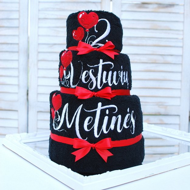 Rankšluosčių tortas "Meilės balionai" 3