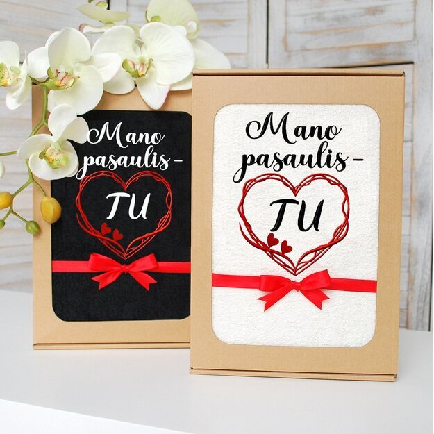 Siuvinėtas rankšluostis "Širdies gijos"